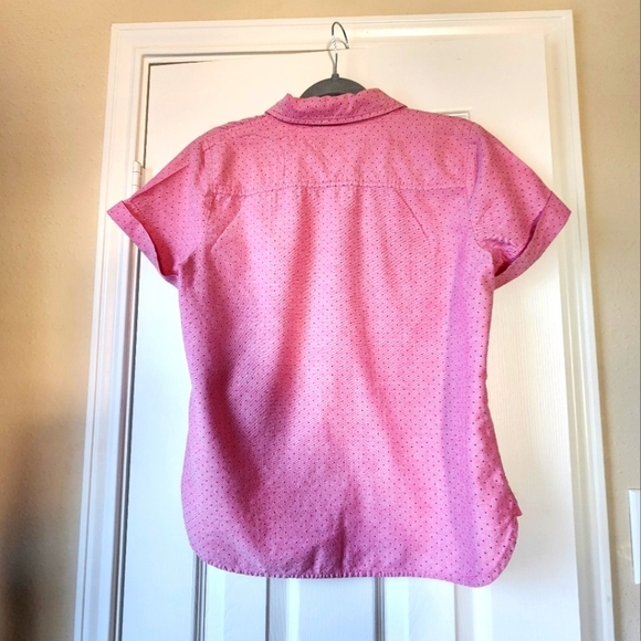 Boy's medium Tommy Hilfiger pink button up shirt - Picture 2 of 10